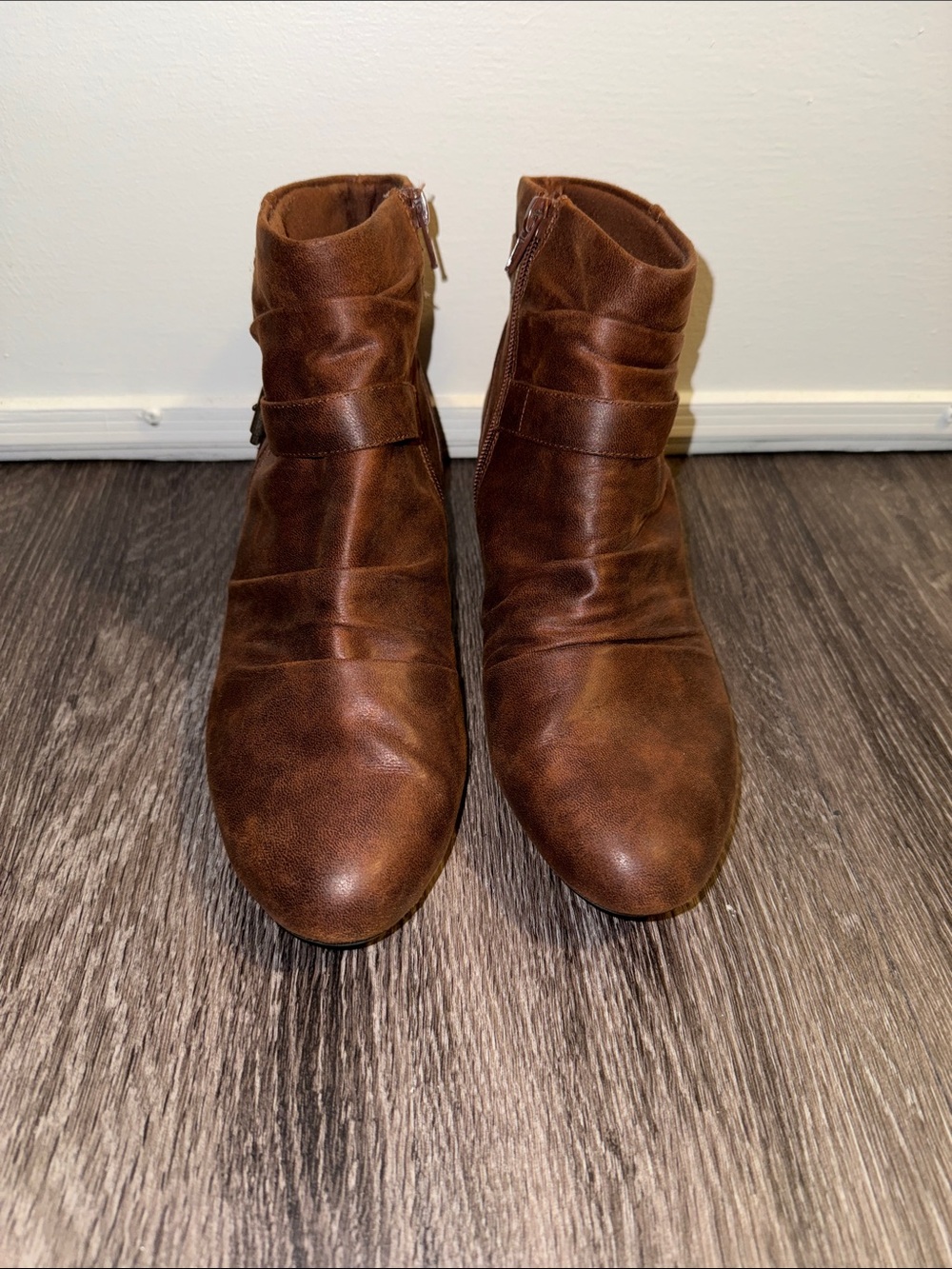Yuu Chestnut Brown Faux Leather Ankle Boots